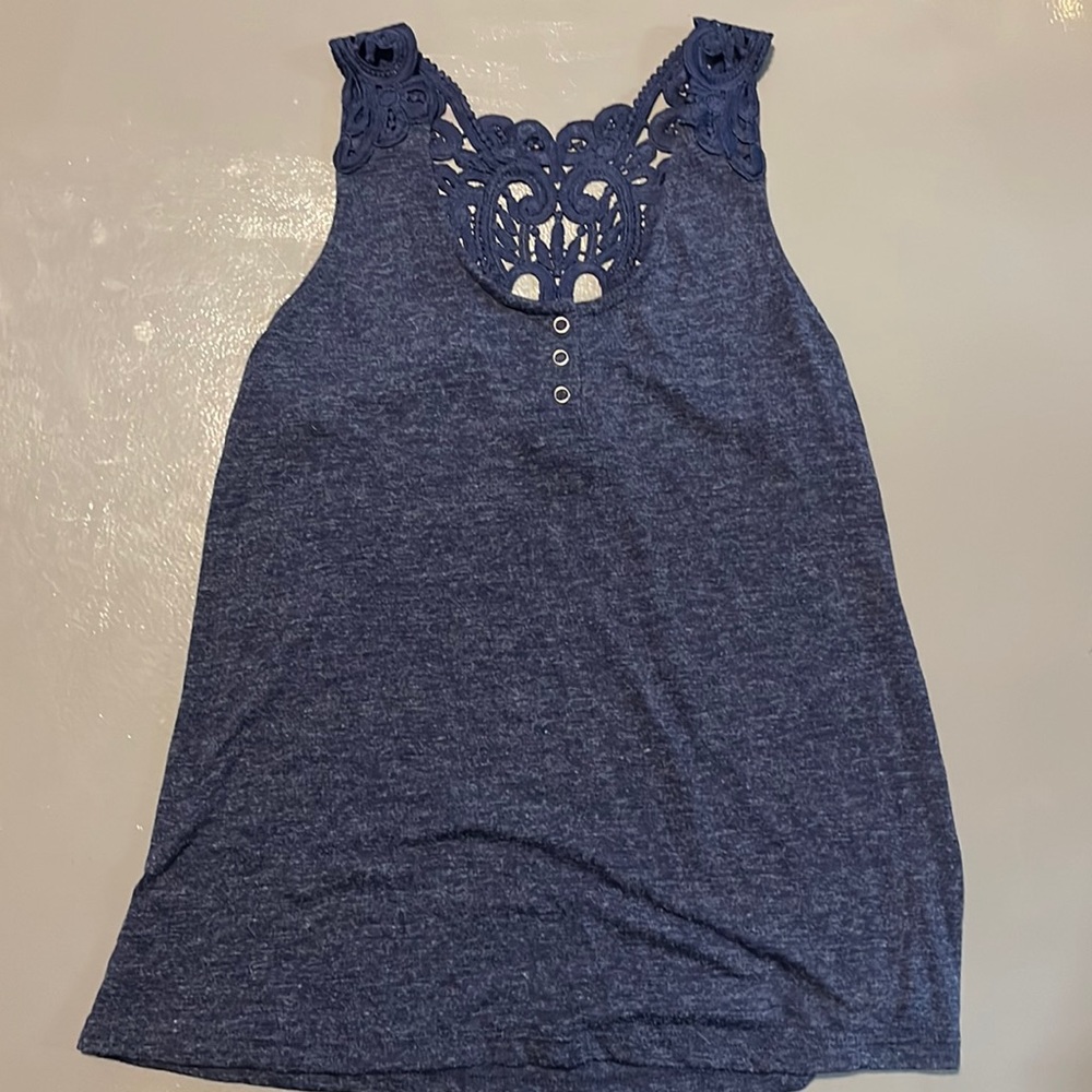 Wallflower women’s XS tank top